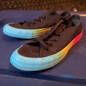 black converse rainbow sole
